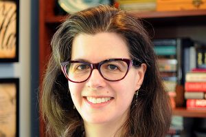 Dr. Laurie McNeill receives Award for Outstanding Service from the International Center for Academic Integrity
